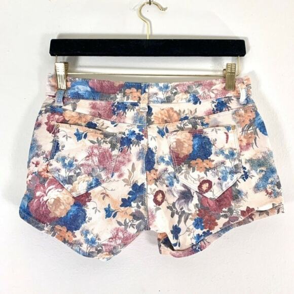 ZARA Garden Floral Jean Shorts Size 4 Mid Rise‎ 5 Pocket Denim Button Zip Short - Picture 2 of 4
